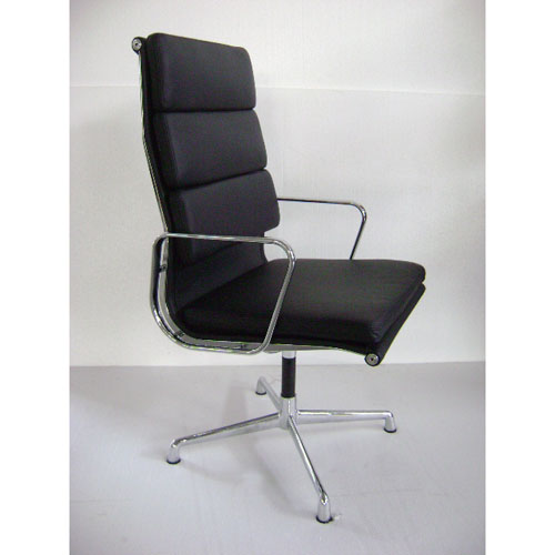 Eames Soft Pad Group Side Chair