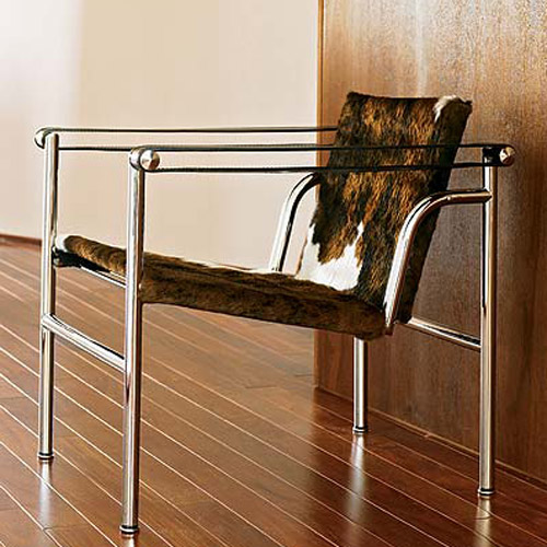 Basculant Chair LC1