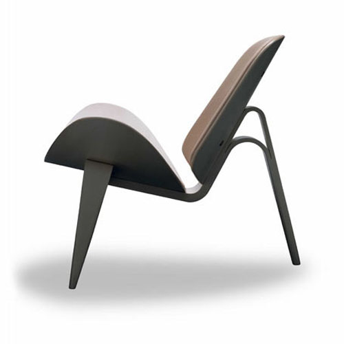 Wegner Shell chair