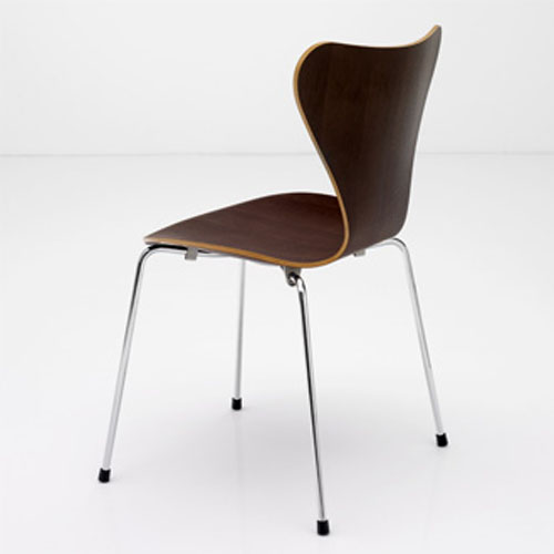 Replica Seven Series Chair